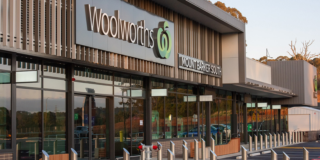 Front exterior Woolworths Mt Barker